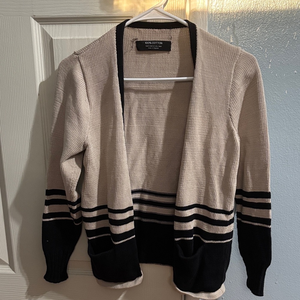 Vintage Black and Cream Women’s Sweater